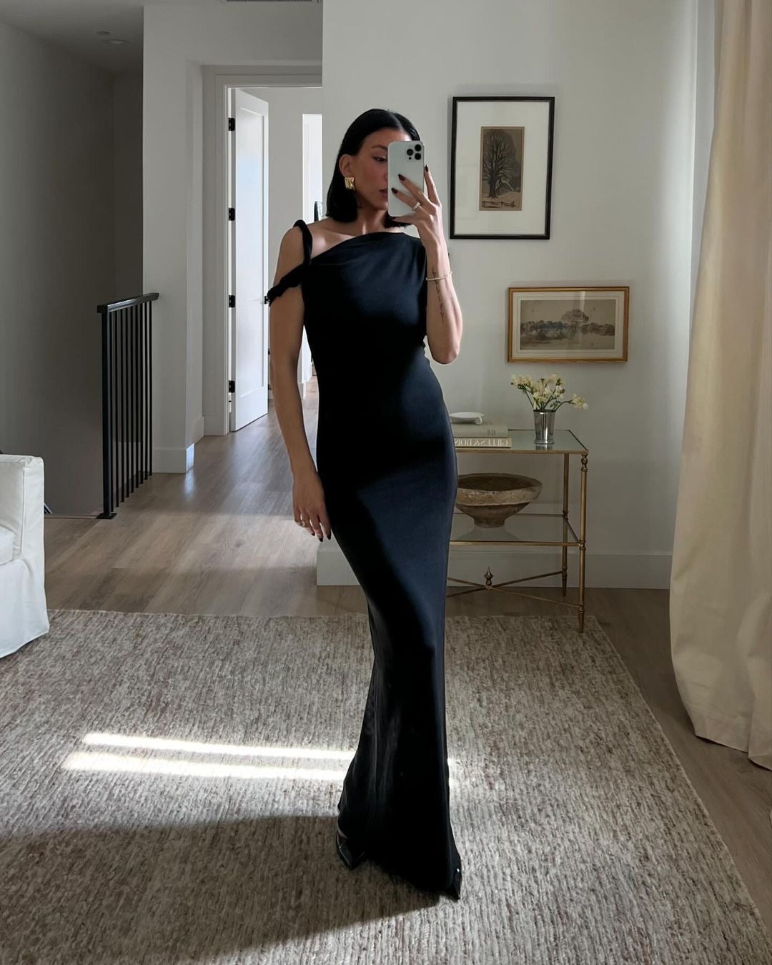 "Tara" One-Shoulder-Maxikleid