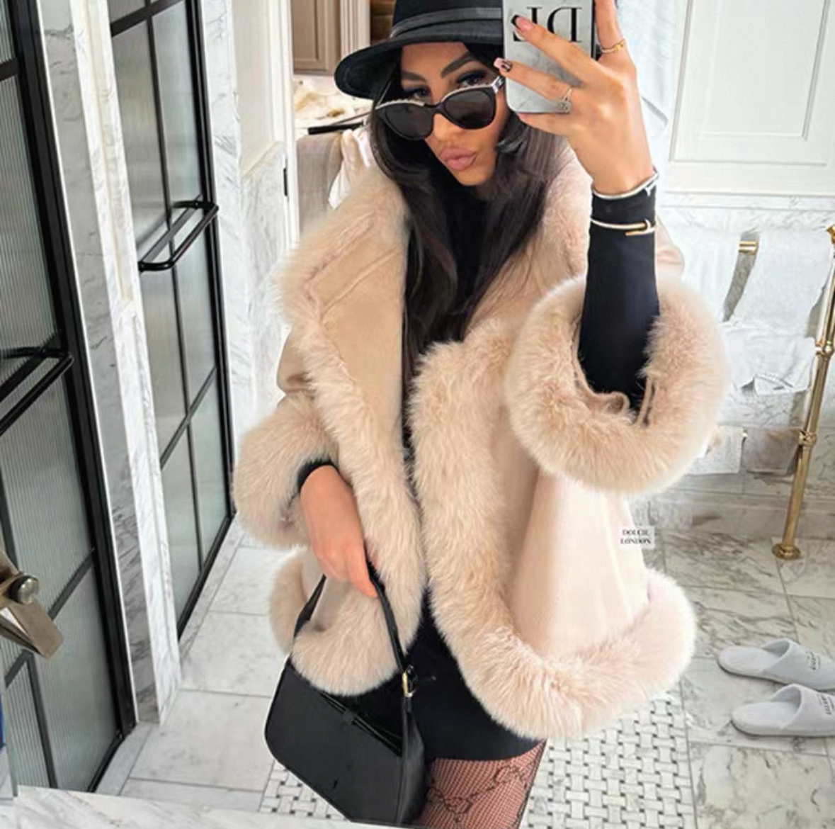 "Elisa" Mantel mit Fellkragen